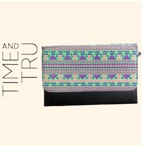 Time and Tru Patterned Portfolio Shoulder Bag